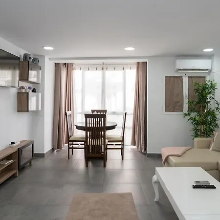 Playa Carihuela Apartamentos El Carmen Apartment Torremolinos